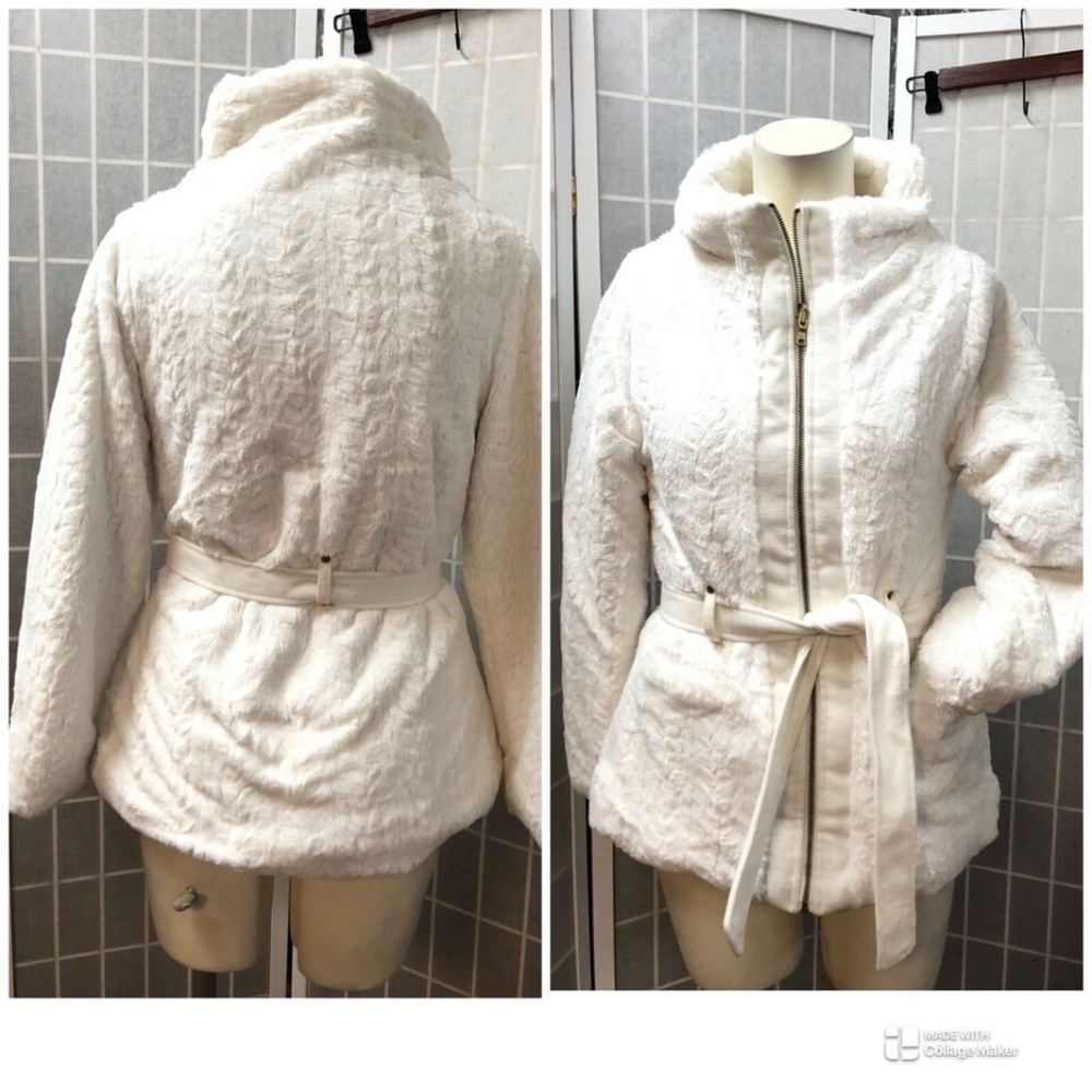 IZ,Woman,Jacket,White,Sz S/Girls Sz 16,Teddy,Zipper,belt,Long Sleeve,faux fur.!